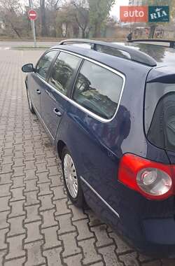 Универсал Volkswagen Passat 2005 в Хмельницком