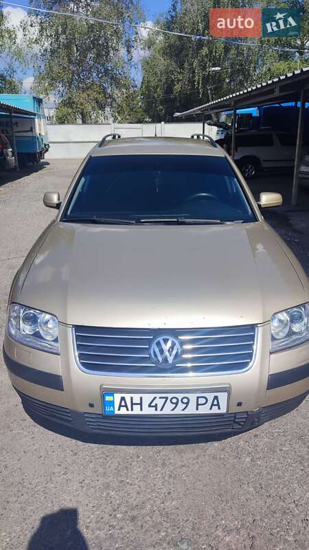 Універсал Volkswagen Passat 2003 в Краматорську