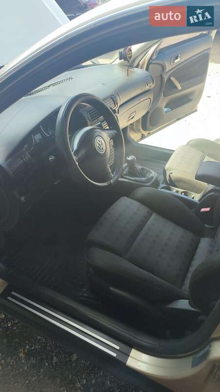 Універсал Volkswagen Passat 2003 в Краматорську