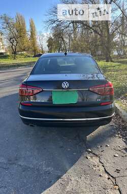 Седан Volkswagen Passat 2017 в Кременчуге