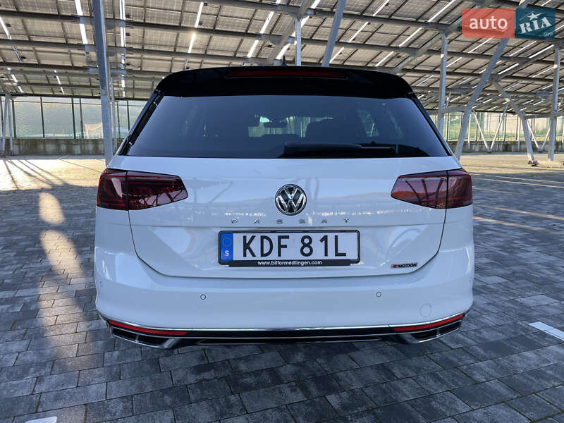 Универсал Volkswagen Passat 2019 в Львове