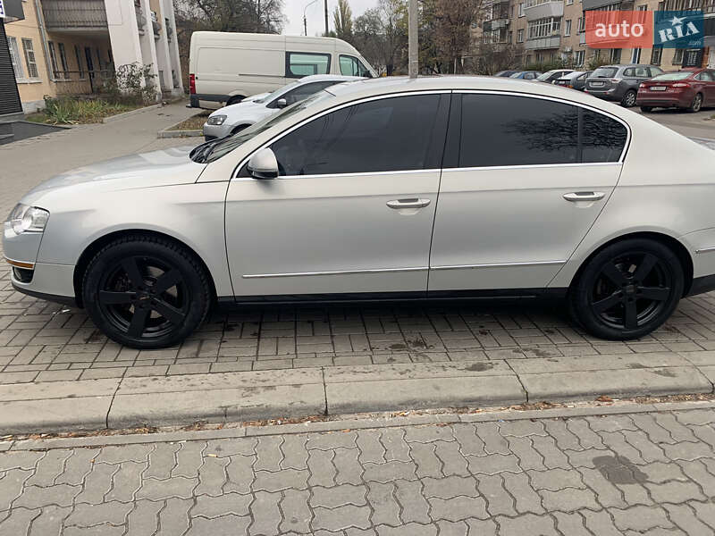 Седан Volkswagen Passat 2008 в Черкассах