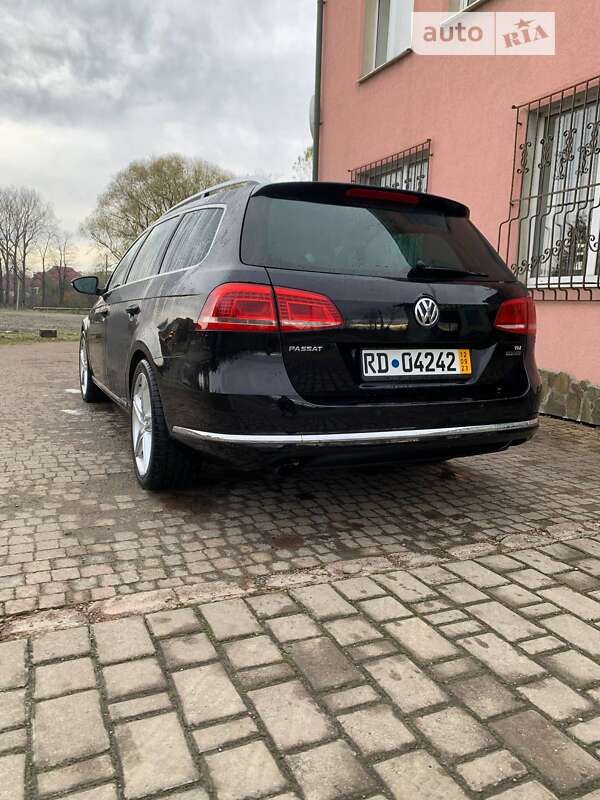 Универсал Volkswagen Passat 2013 в Калуше