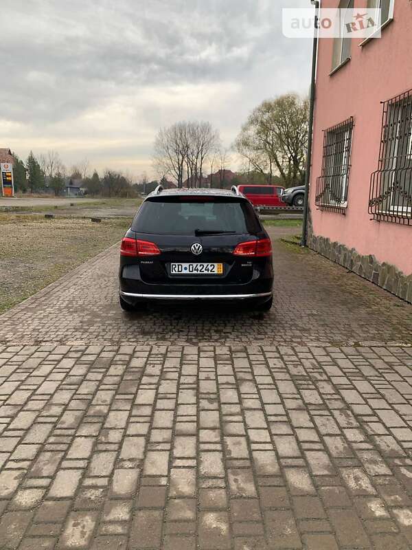 Универсал Volkswagen Passat 2013 в Калуше