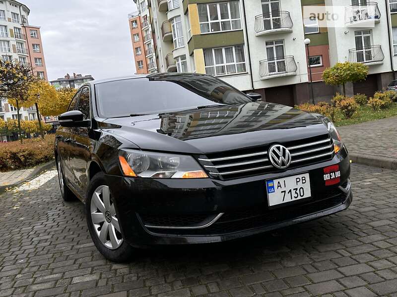 Седан Volkswagen Passat 2012 в 