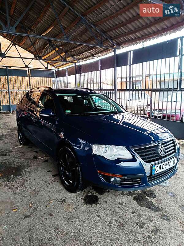 Универсал Volkswagen Passat 2009 в Харькове