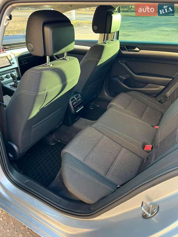 Универсал Volkswagen Passat 2015 в Полтаве