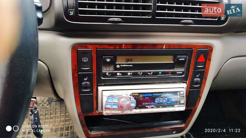 Седан Volkswagen Passat 1998 в Вознесенске