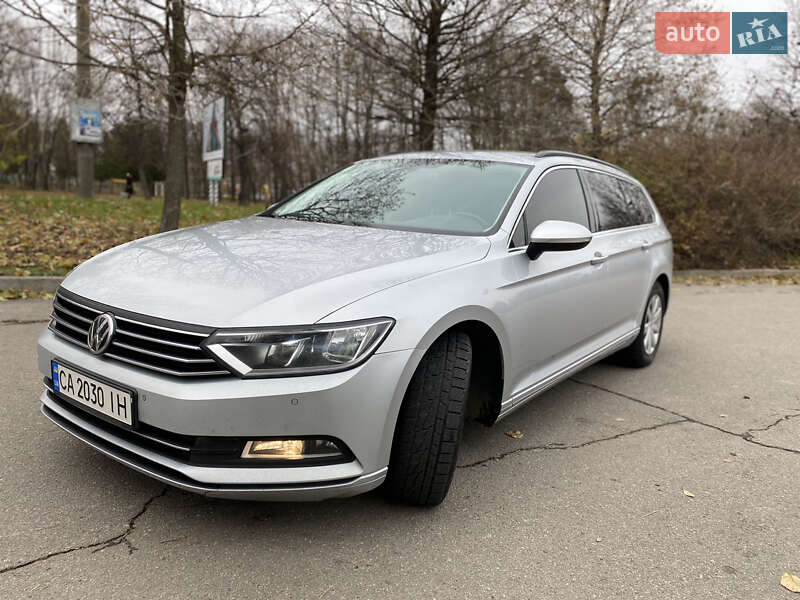 Универсал Volkswagen Passat 2015 в Умани
