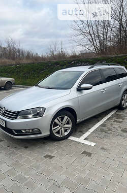 Универсал Volkswagen Passat 2012 в Тернополе