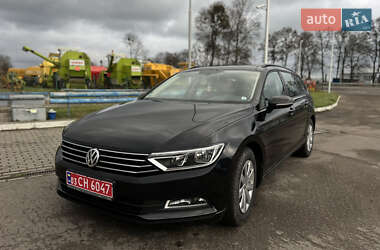 Универсал Volkswagen Passat 2015 в Луцке