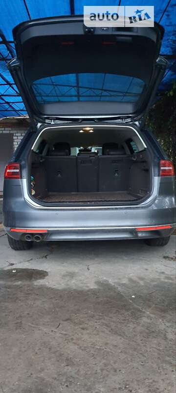 Универсал Volkswagen Passat 2015 в Кривом Роге