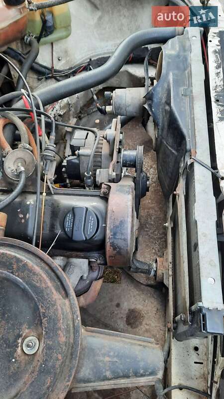 Універсал Volkswagen Passat 1986 в Ратному фото 15 Універсал Volkswagen Passat 1986 в Ратному