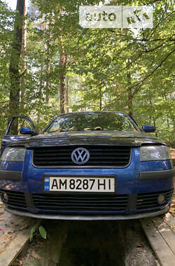 Седан Volkswagen Passat 2002 в Житомире