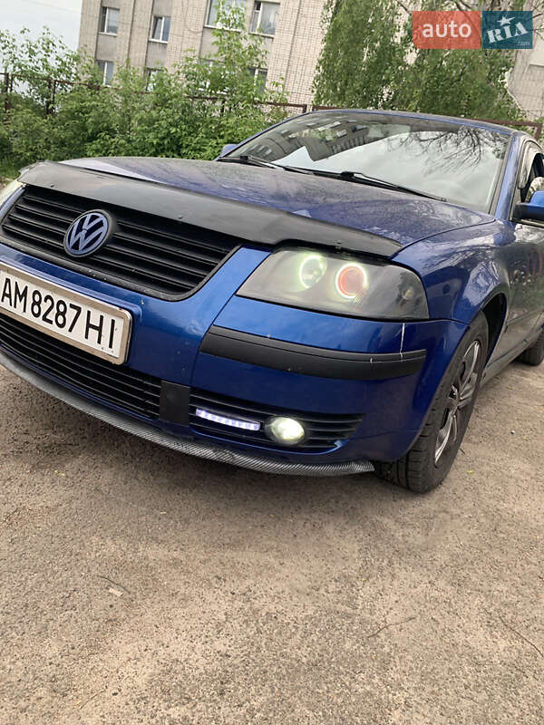 Седан Volkswagen Passat 2002 в Житомирі