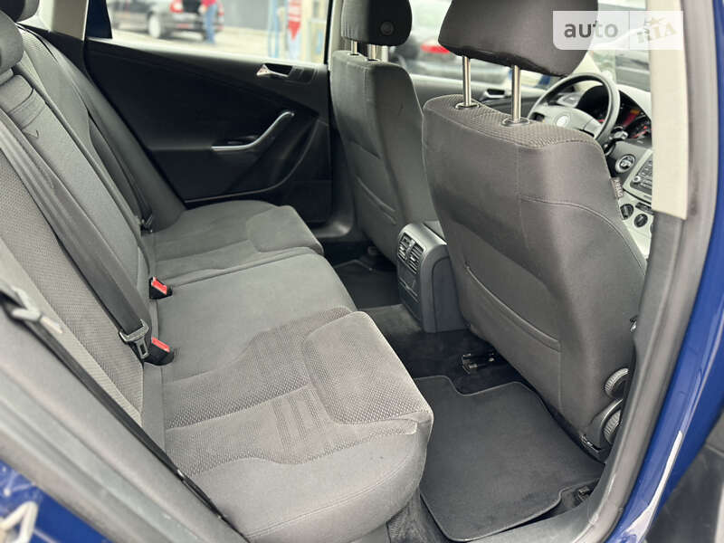 Универсал Volkswagen Passat 2006 в Днепре