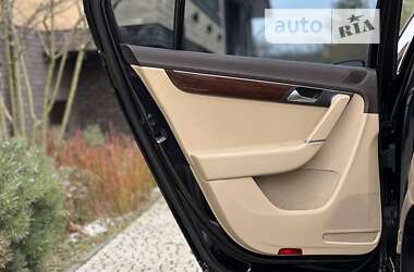 Седан Volkswagen Passat 2012 в 