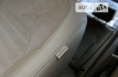 Седан Volkswagen Passat 2012 в 
