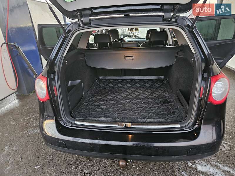 Універсал Volkswagen Passat 2009 в Хмельницькому