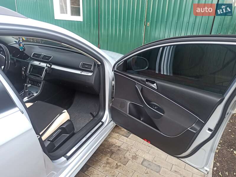 Універсал Volkswagen Passat 2010 в Сараті