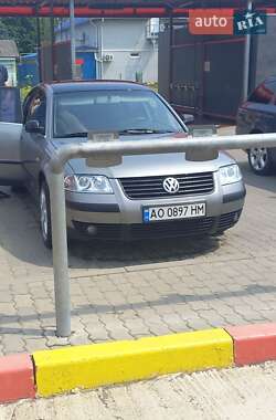 Седан Volkswagen Passat 2002 в 