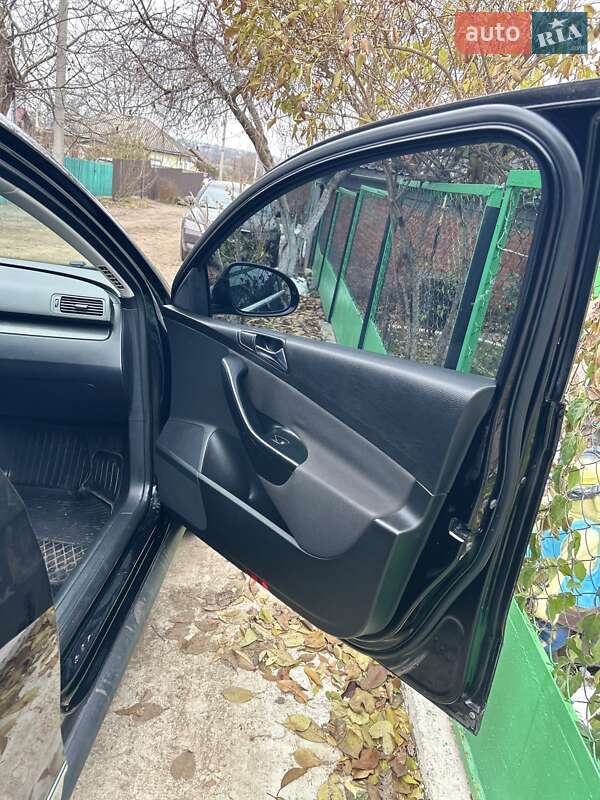 Универсал Volkswagen Passat 2007 в Первомайске