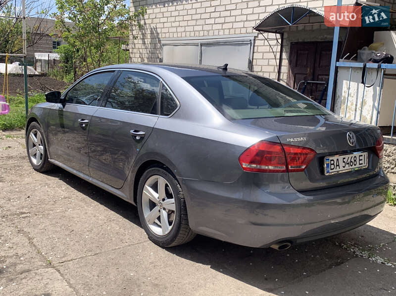 Седан Volkswagen Passat 2014 в Кропивницькому