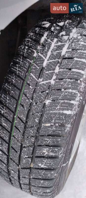 Седан Volkswagen Passat 2013 в Баранівці