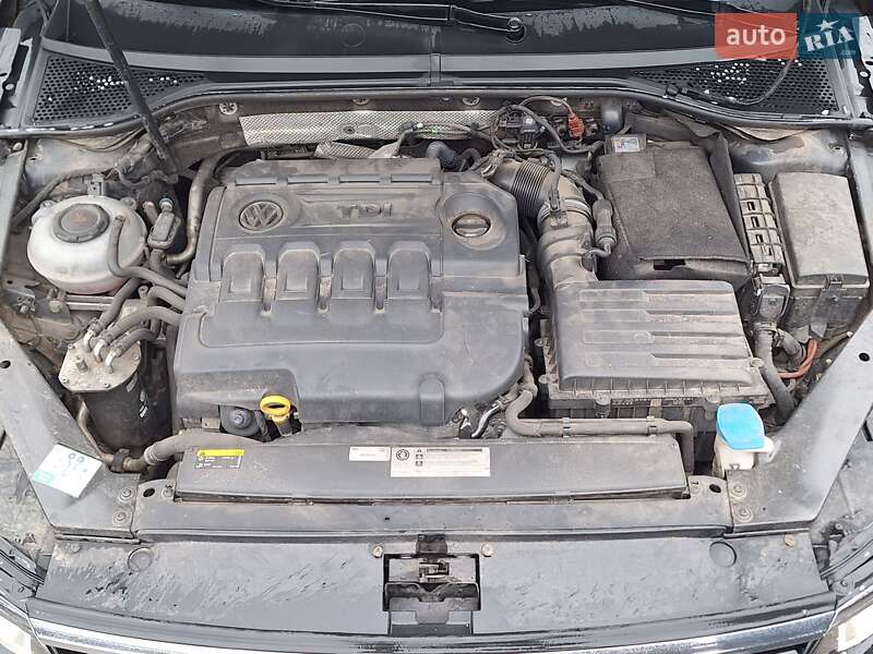 Седан Volkswagen Passat 2017 в Кривому Розі