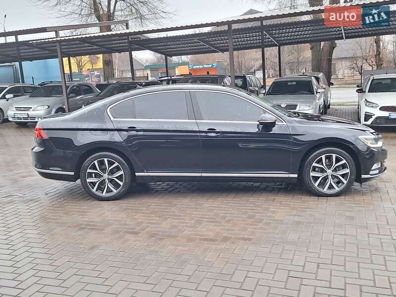 Седан Volkswagen Passat 2017 в Кривому Розі