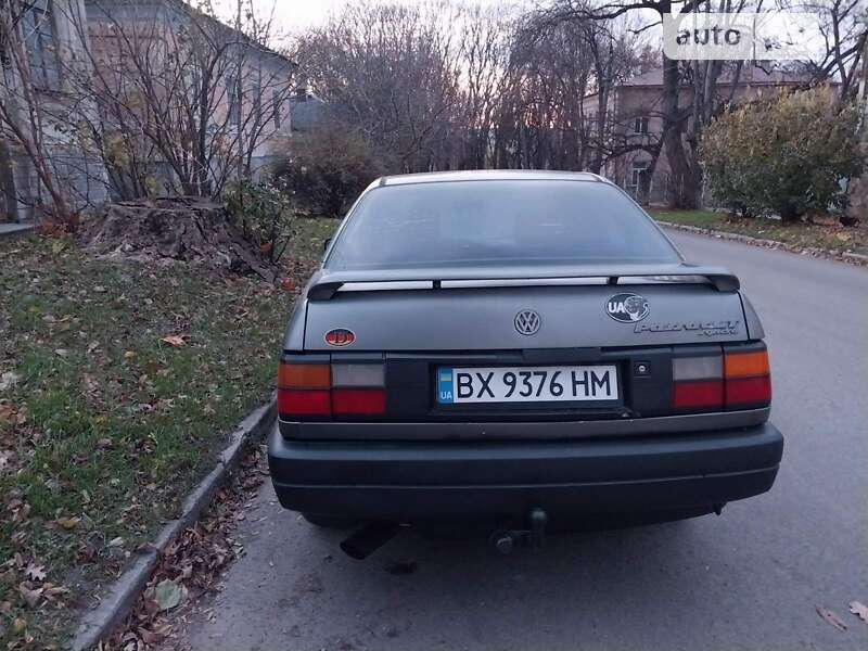 Volkswagen Passat 1992