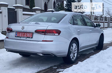 Седан Volkswagen Passat 2020 в Ровно