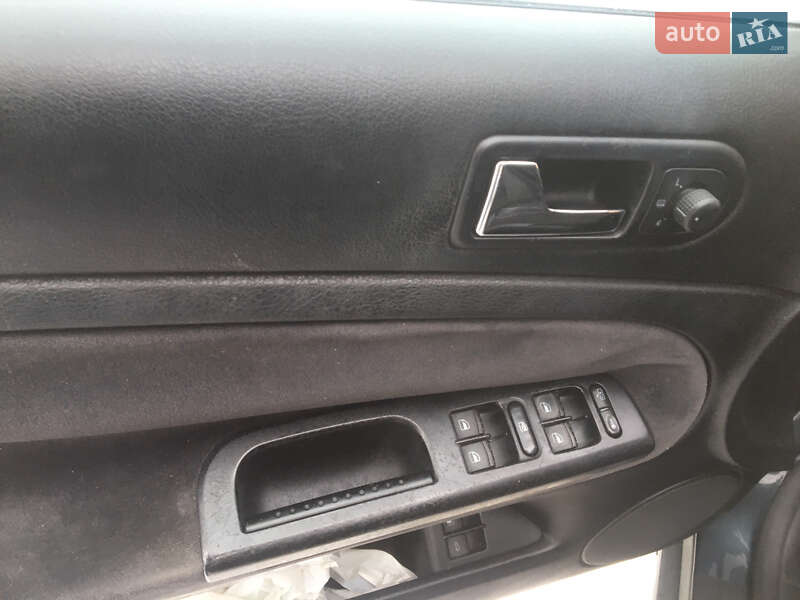 Универсал Volkswagen Passat 2003 в Житомире