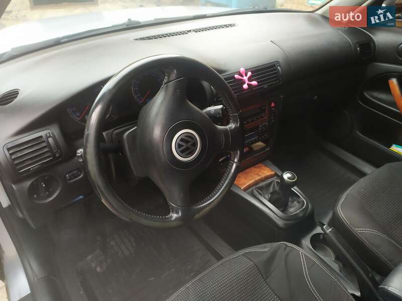 Універсал Volkswagen Passat 2002 в Бердичеві