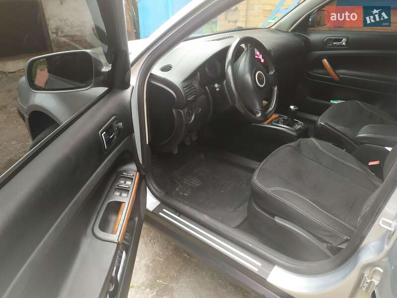 Універсал Volkswagen Passat 2002 в Бердичеві