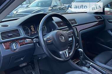 Седан Volkswagen Passat 2012 в Коломые