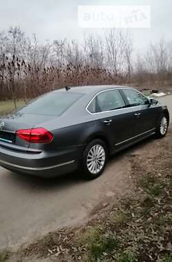 Седан Volkswagen Passat 2016 в 