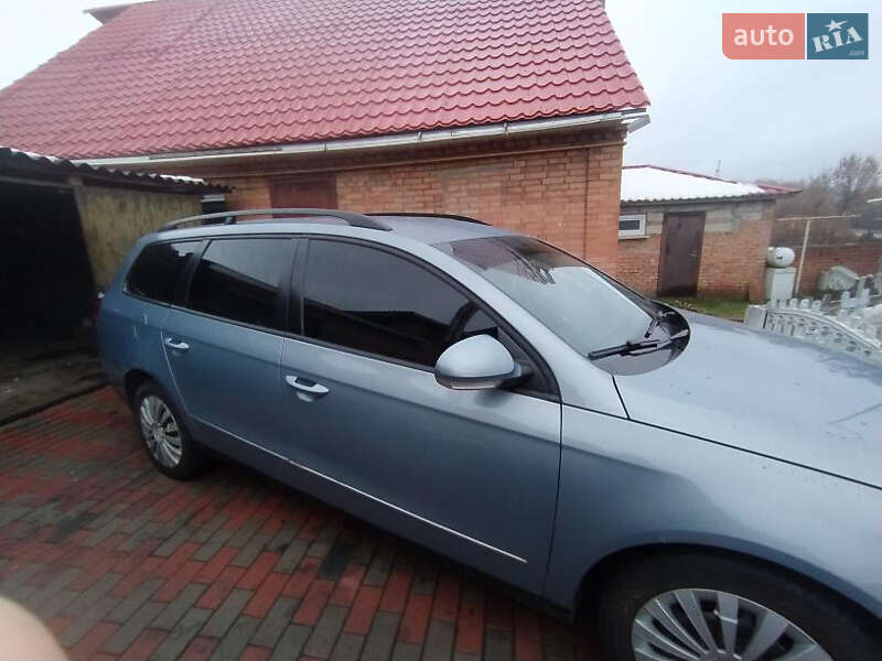 Універсал Volkswagen Passat 2009 в Хмельницькому