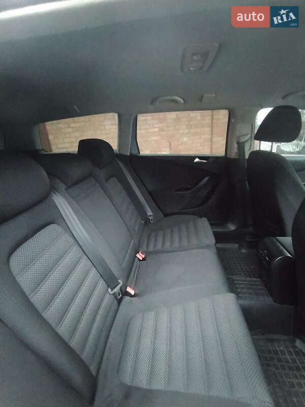 Універсал Volkswagen Passat 2009 в Хмельницькому