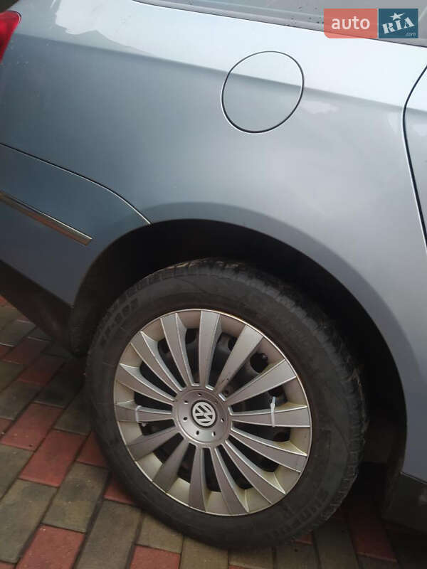 Універсал Volkswagen Passat 2009 в Хмельницькому