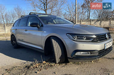 Универсал Volkswagen Passat 2014 в Одессе