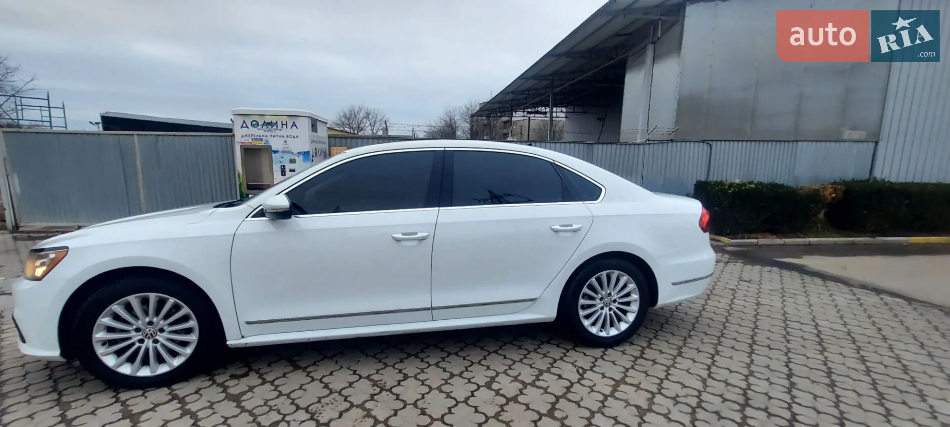 2016 Volkswagen Passat - мініатюра 16