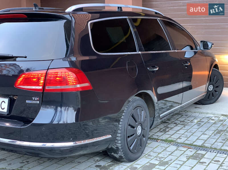 Універсал Volkswagen Passat 2013 в Стрию