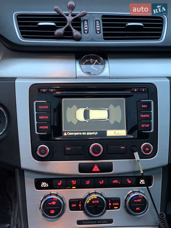 Універсал Volkswagen Passat 2013 в Стрию