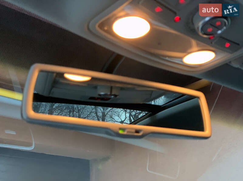 Універсал Volkswagen Passat 2013 в Стрию