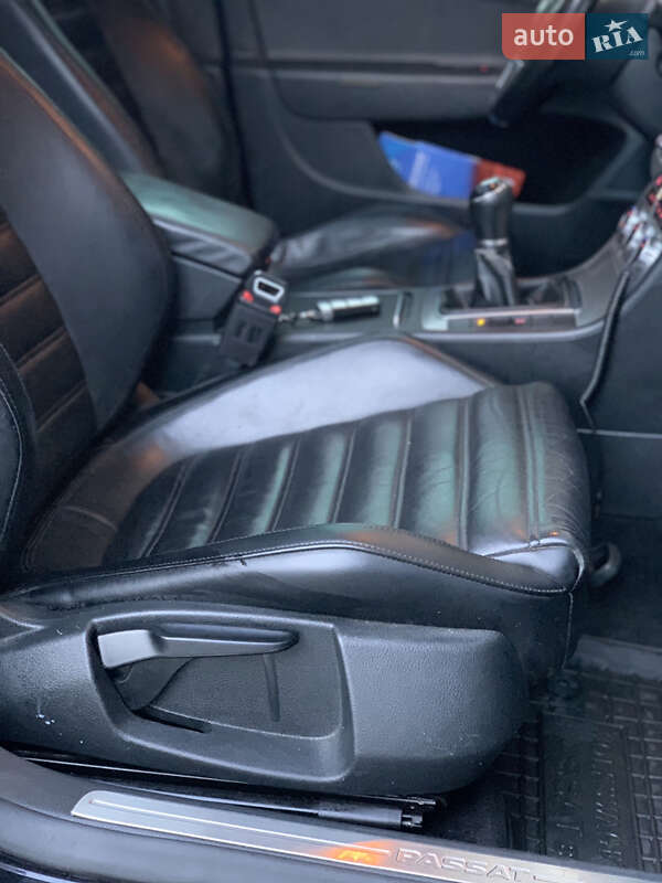 Універсал Volkswagen Passat 2013 в Стрию
