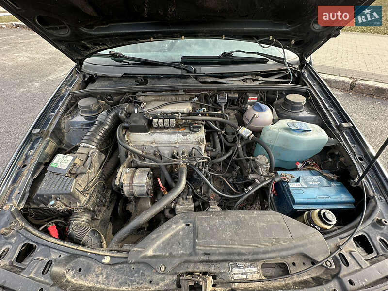 Універсал Volkswagen Passat 1992 в Харкові
