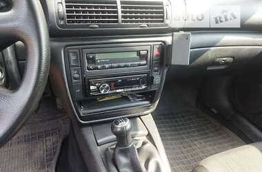 Универсал Volkswagen Passat 2003 в 