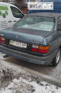 Седан Volkswagen Passat 1989 в Киеве