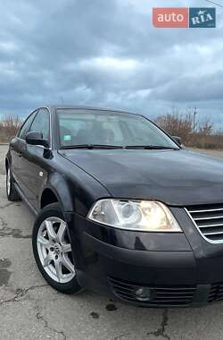 Седан Volkswagen Passat 2003 в Благовещенском